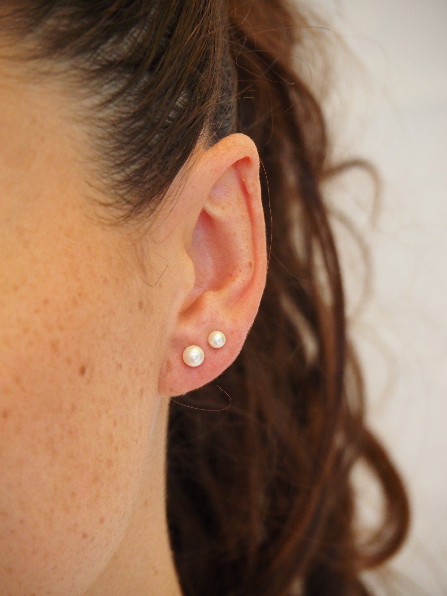 Sea Pearl Dots