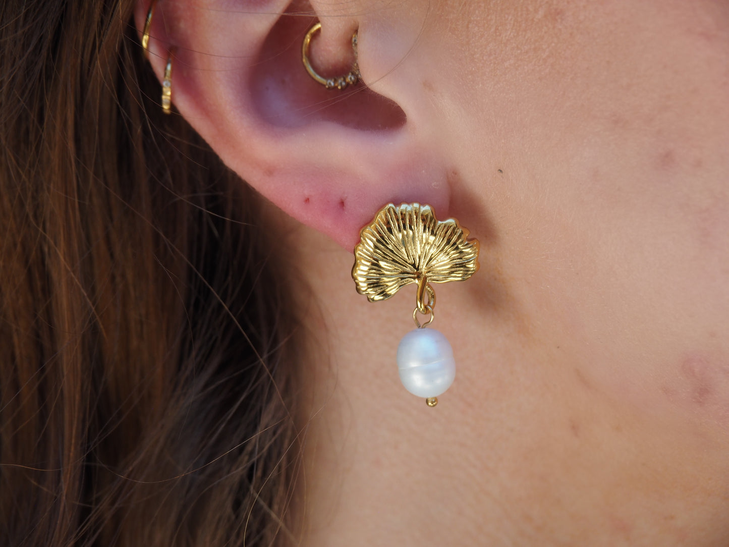 Gilded Leaf Pearl Drops