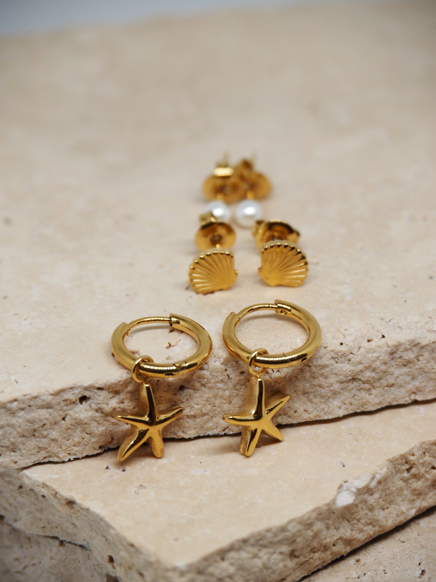 Sandy Shell Studs